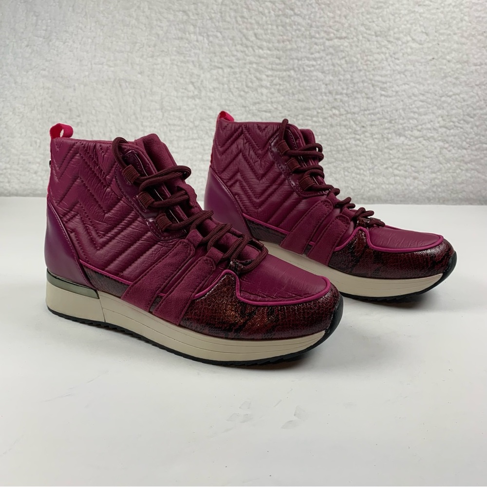 Kenneth Cole‎ Cameron Quilt Trail Running Hiking Outdoor Shoes Size 6 NWOB 7099